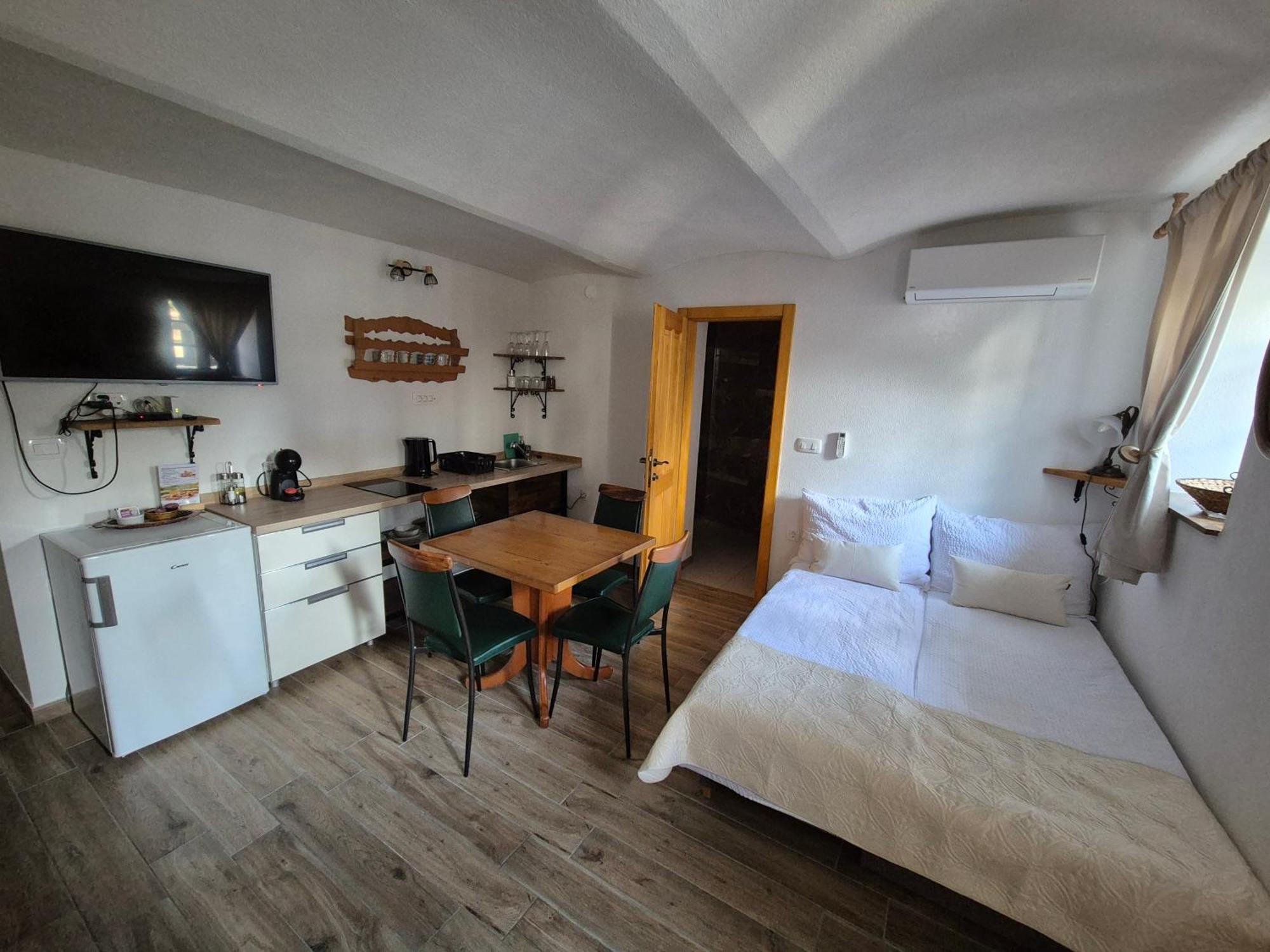 Slovenian House Vida Bled Esterno foto