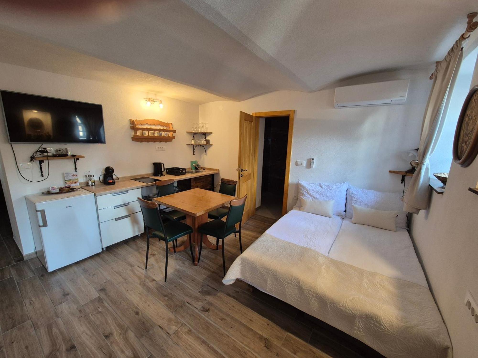 Slovenian House Vida Bled Esterno foto
