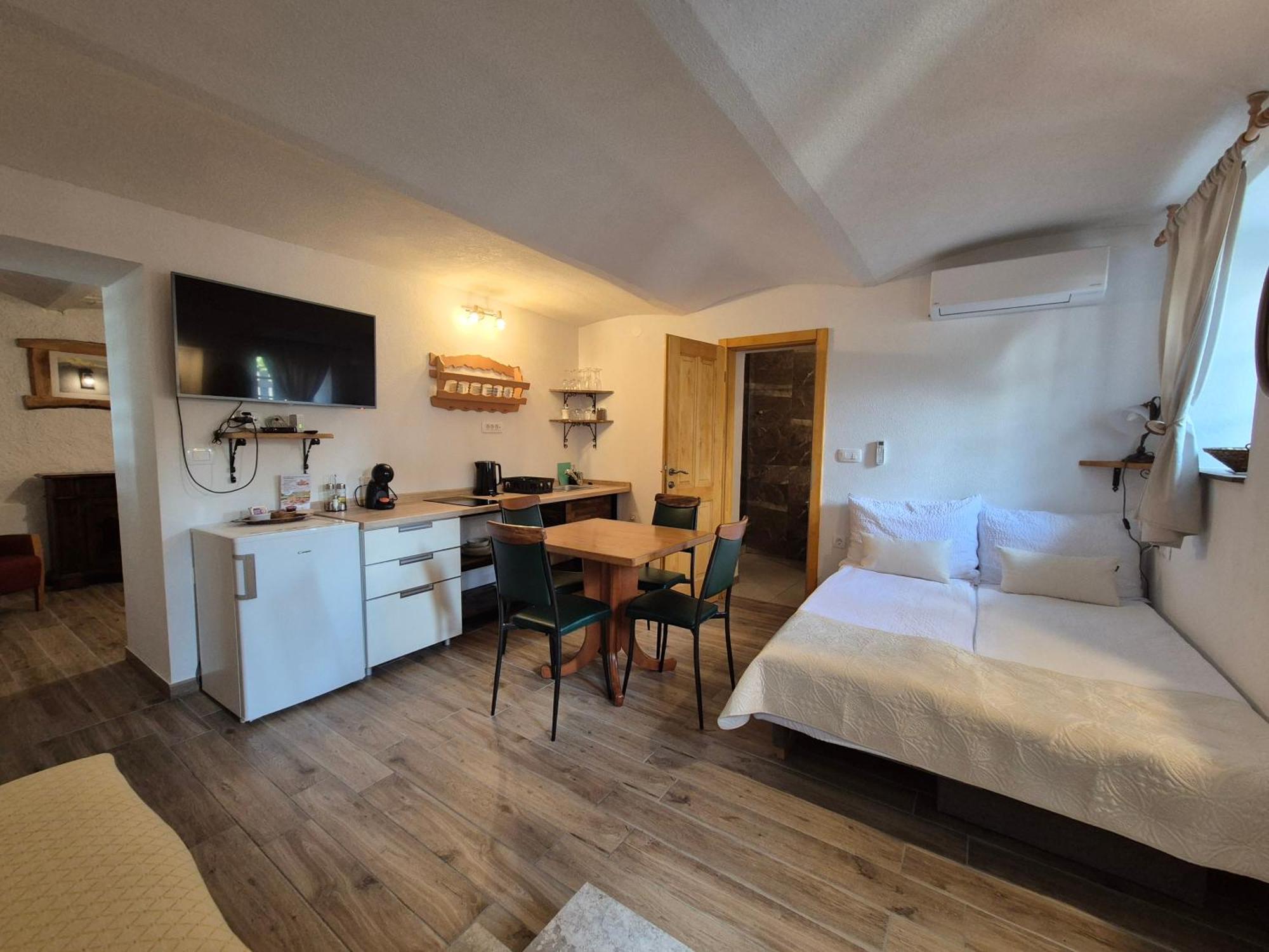 Slovenian House Vida Bled Esterno foto
